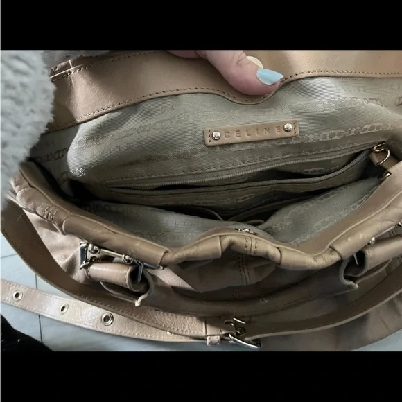 Elegant Tan Leather Women's Bag authentic Celine bag - Picture 11 of 16